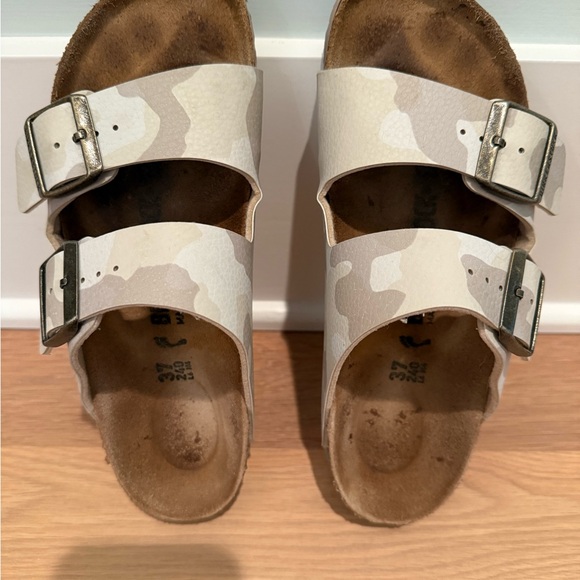 Birkenstock Womens Camo Arizona Sandals - Picture 3 of 5
